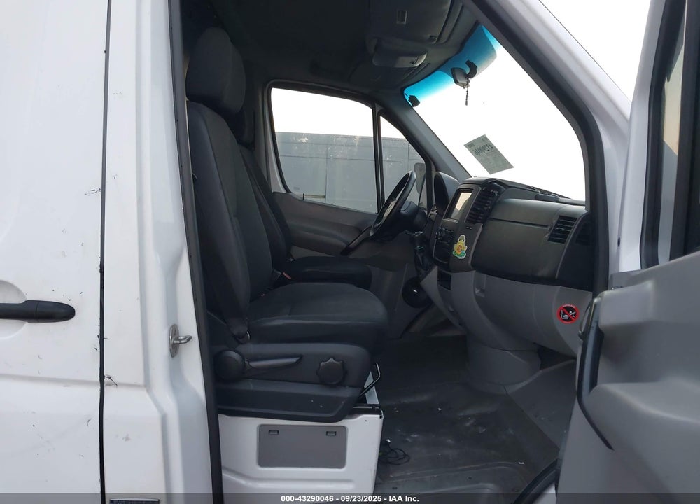 2014 MERCEDES-BENZ SPRINTER 2500 NORMAL ROOF VIN: WD3PE7DC9E5826671
