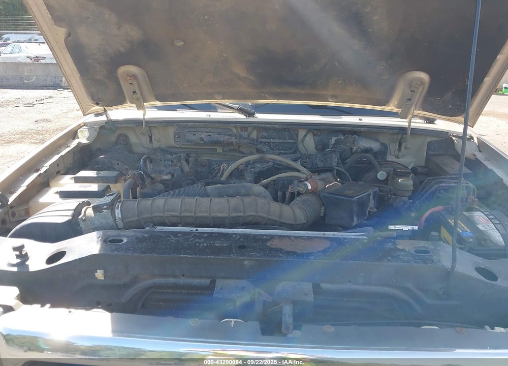 1999 FORD RANGER XL/XLT VIN: 1FTZR15V2XTA75802