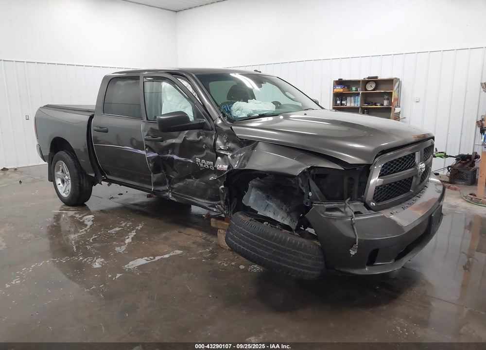 2017 RAM 1500 EXPRESS  4X4 5'7 BOX VIN: 3C6RR7KT7HG747302