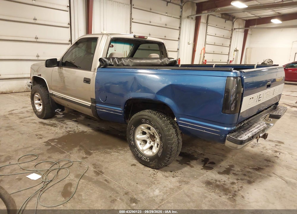 1998 CHEVROLET K1500 FLEETSIDE VIN: 1GCEK14R5WZ172060