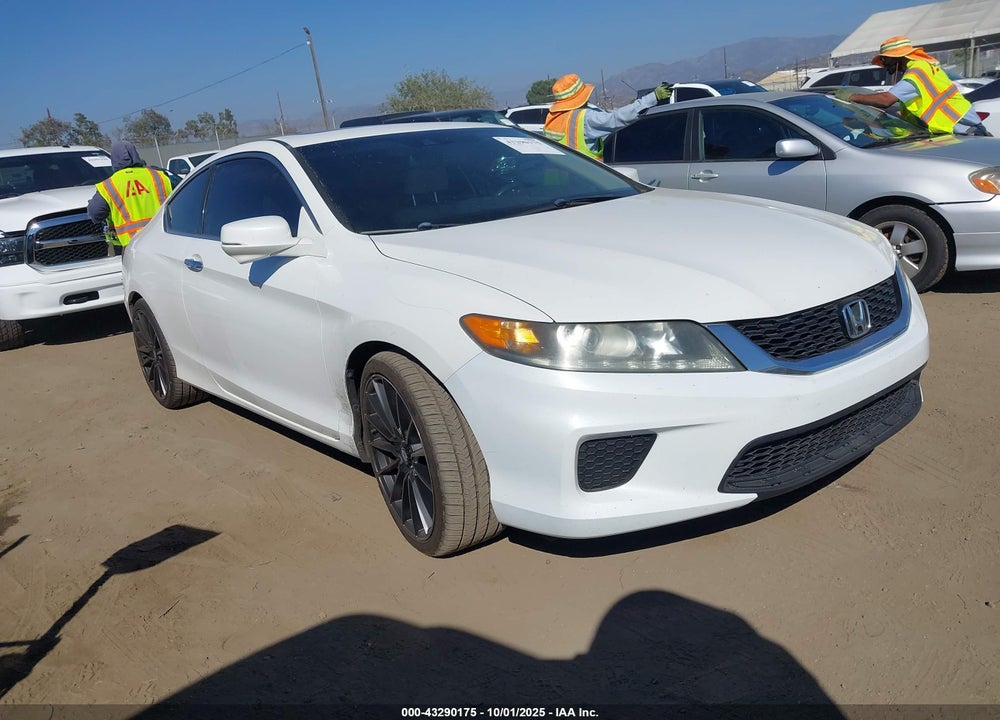 2015 HONDA ACCORD EX-L V-6 VIN: 1HGCT2B80FA004718