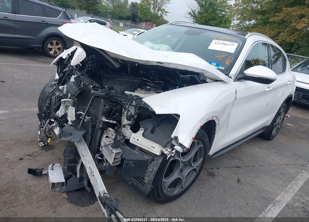 2018 ALFA ROMEO STELVIO TI AWD VIN: ZASFAKBN1J7B83520