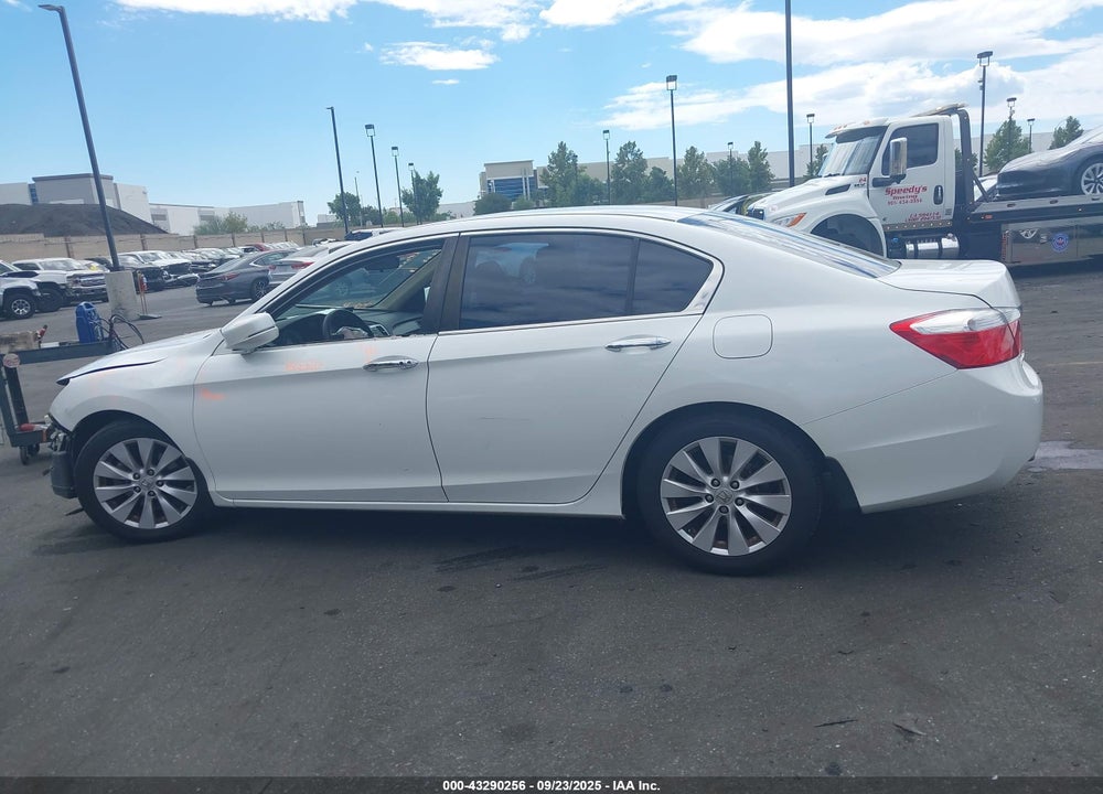 2015 HONDA ACCORD EX VIN: 1HGCR2F71FA210453