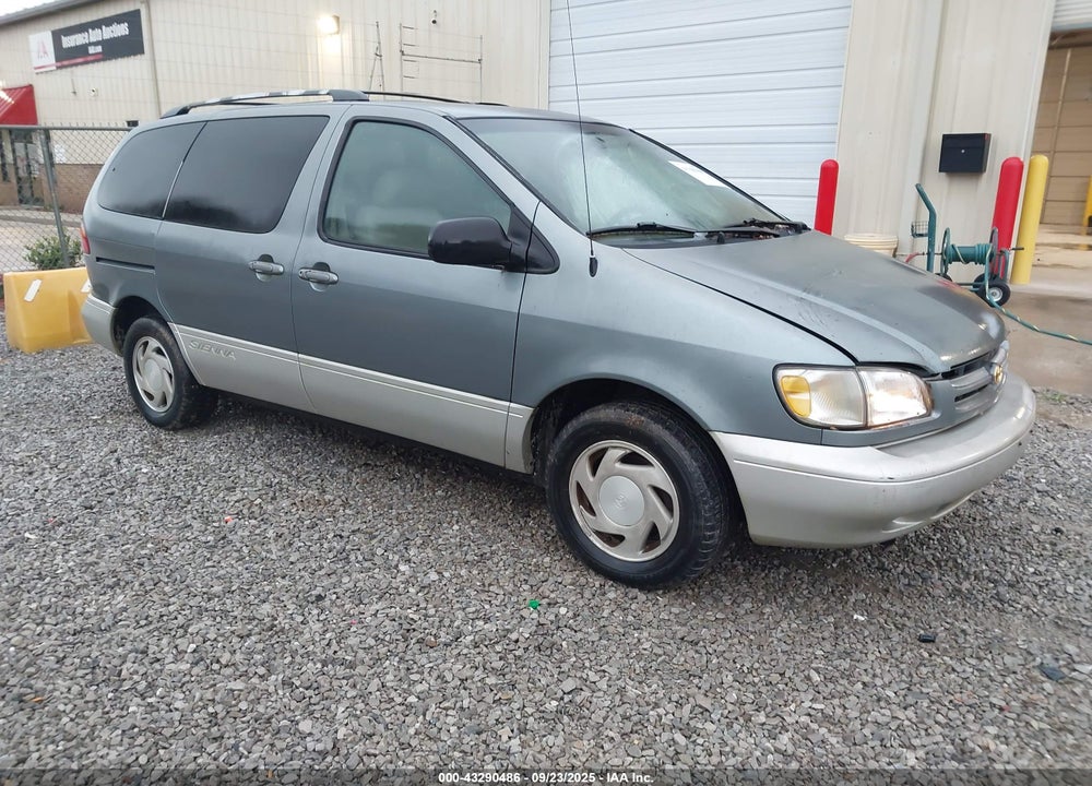 1999 TOYOTA SIENNA XLE VIN: 4T3ZF13C5XU143470