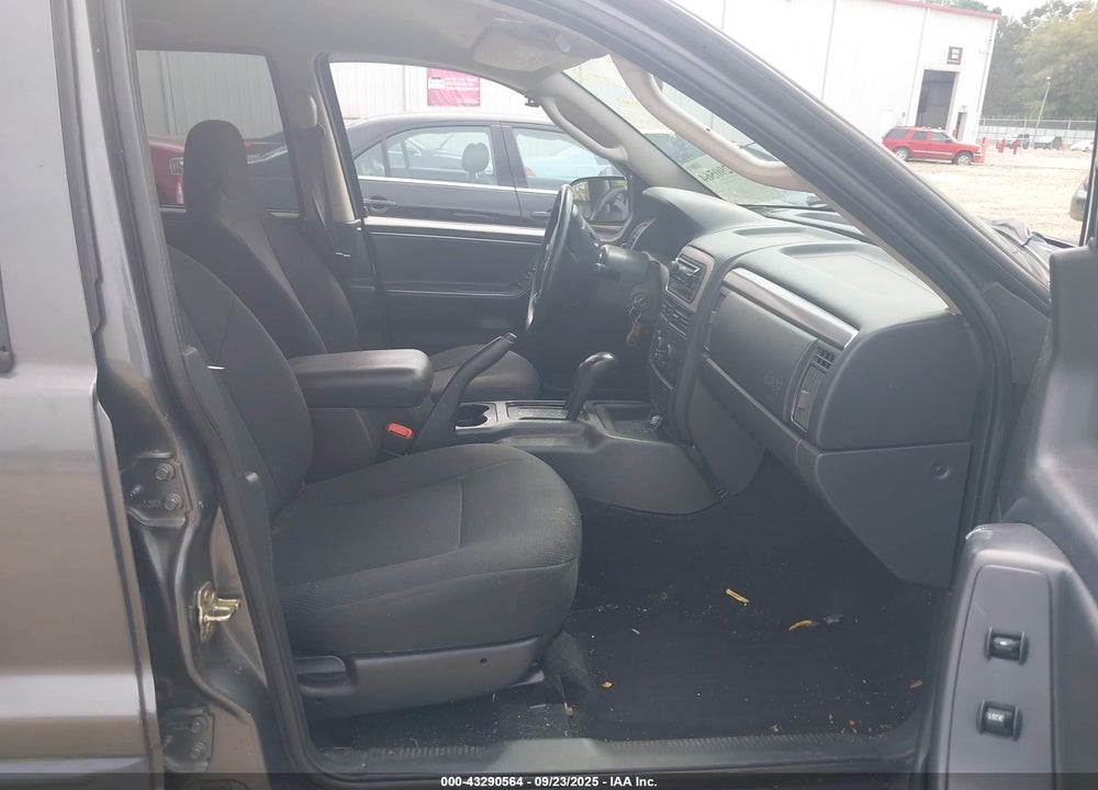 2003 JEEP GRAND CHEROKEE LAREDO VIN: 1J4GW48SX3C559109