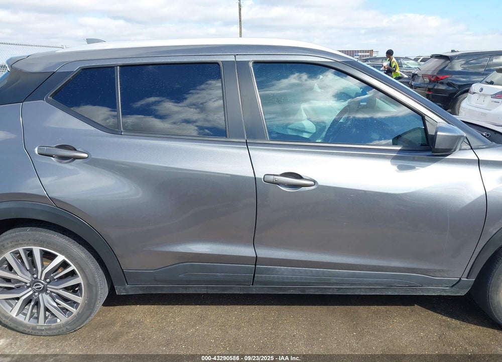 2022 NISSAN KICKS SV XTRONIC CVT VIN: 3N1CP5CV1NL522890