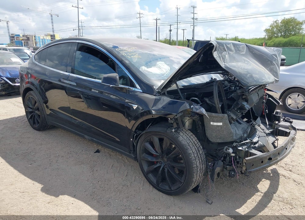 2018 TESLA MODEL X 100D/75D/P100D VIN: 5YJXCAE40JF118138