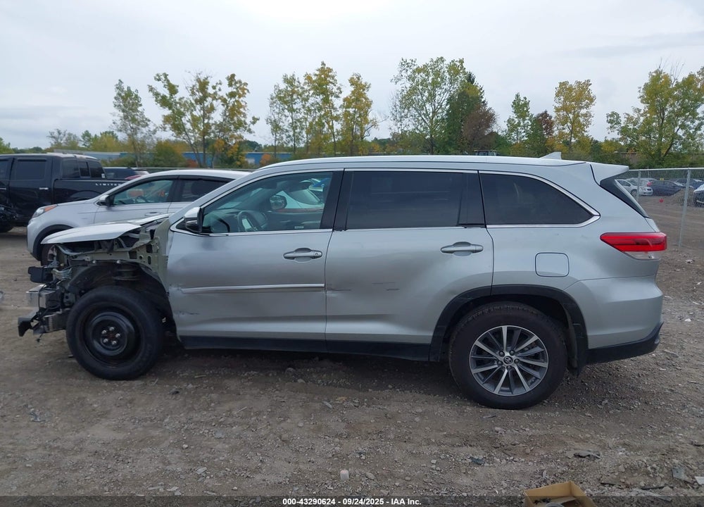 2019 TOYOTA HIGHLANDER VIN: 5TDJZRFH8KS580335