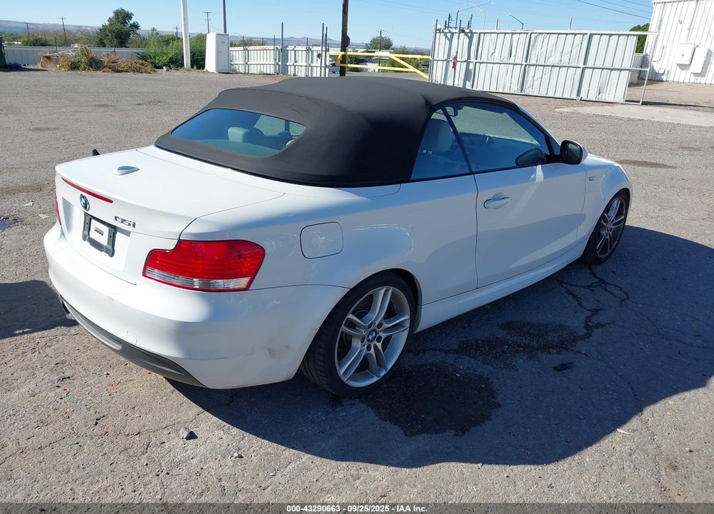 2011 BMW 135I VIN: WBAUN7C55BVM25204