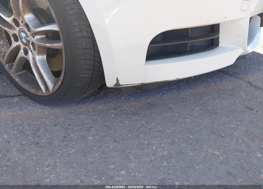 2011 BMW 135I VIN: WBAUN7C55BVM25204
