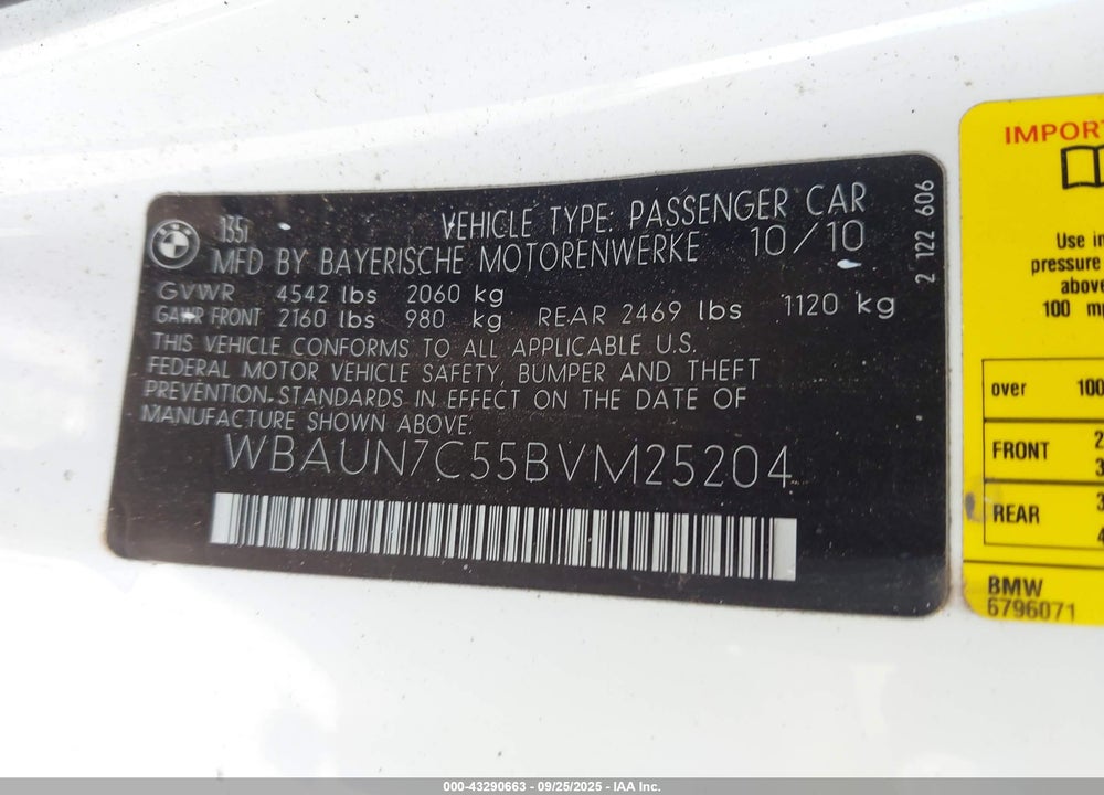 2011 BMW 135I VIN: WBAUN7C55BVM25204