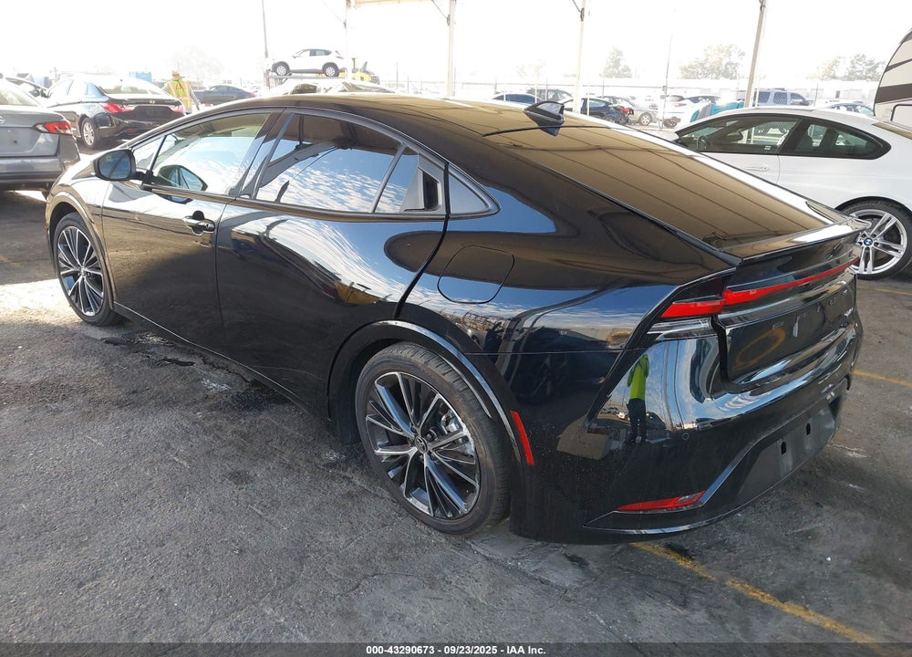 2024 TOYOTA PRIUS VIN: JTDACAAUXR3039810