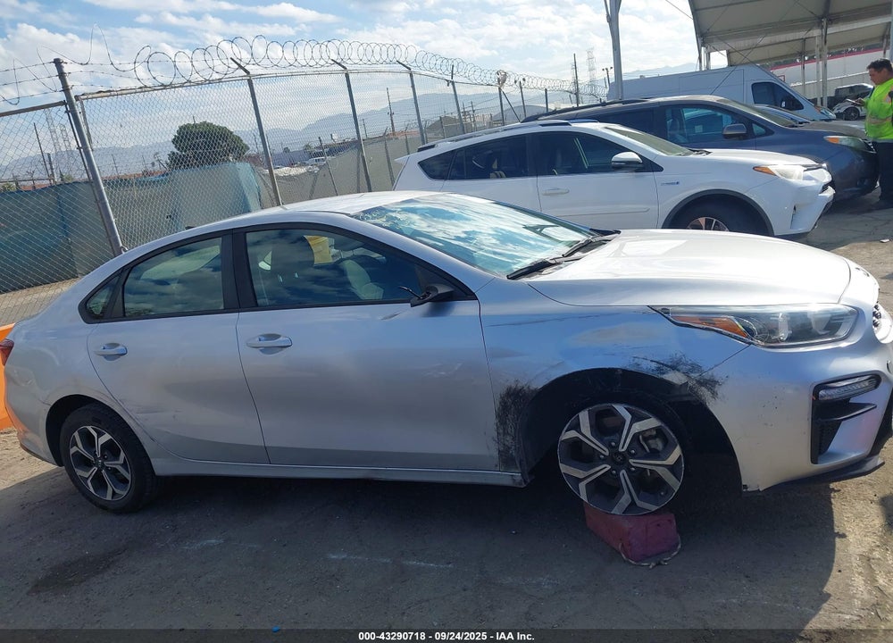 2019 KIA FORTE VIN: 3KPF24AD9KE015961