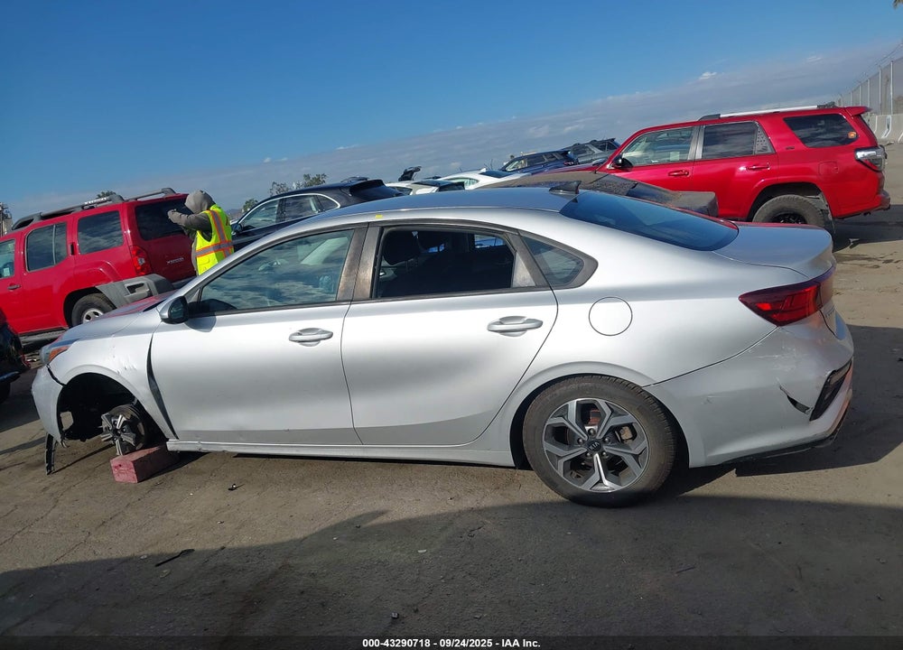 2019 KIA FORTE VIN: 3KPF24AD9KE015961