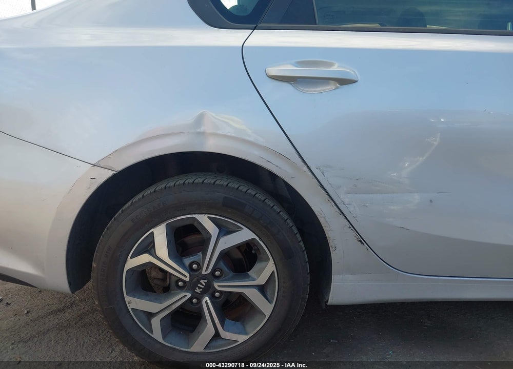 2019 KIA FORTE VIN: 3KPF24AD9KE015961
