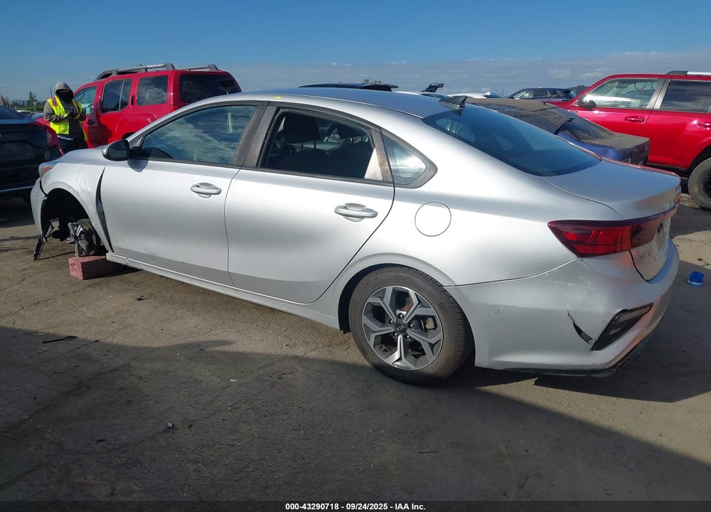 2019 KIA FORTE VIN: 3KPF24AD9KE015961
