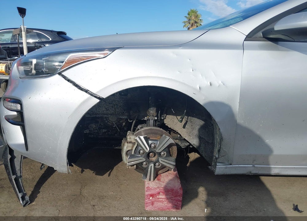 2019 KIA FORTE VIN: 3KPF24AD9KE015961