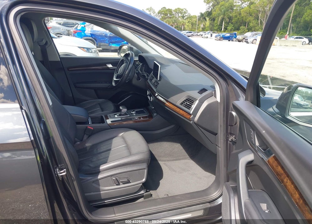 2019 AUDI Q5 45 PREMIUM VIN: WA1BNAFY5K2140317