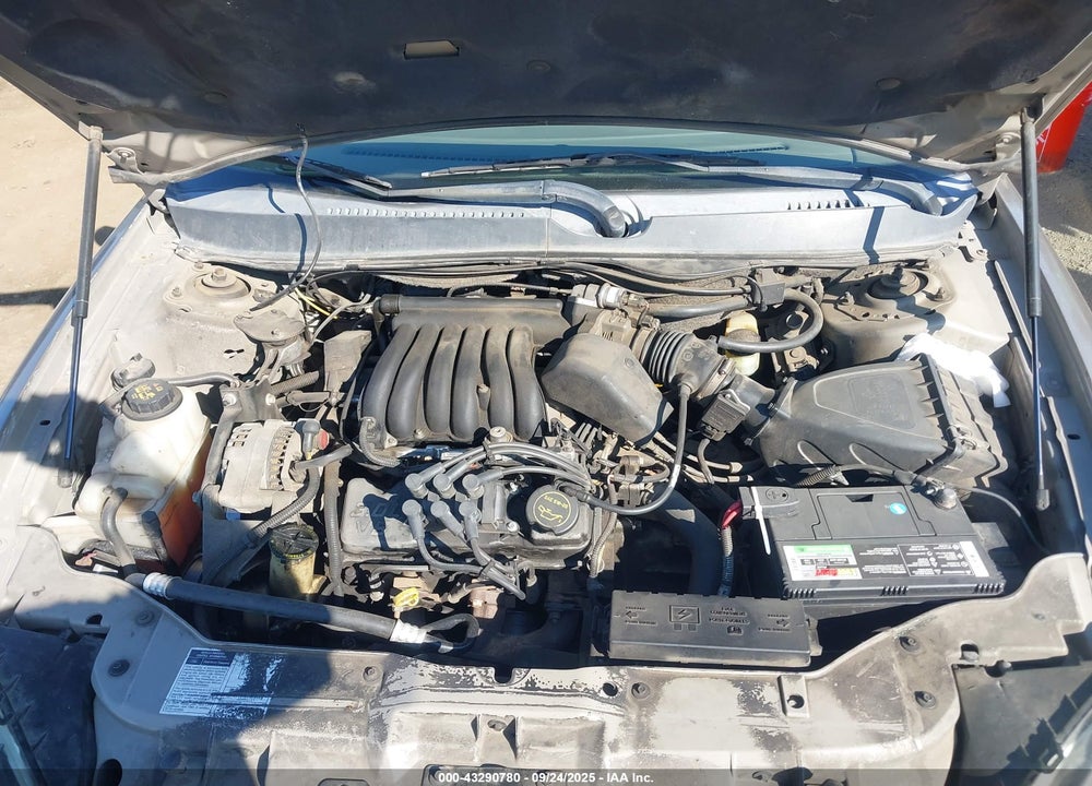 2002 FORD TAURUS SES VIN: 1FAFP55U32G159917