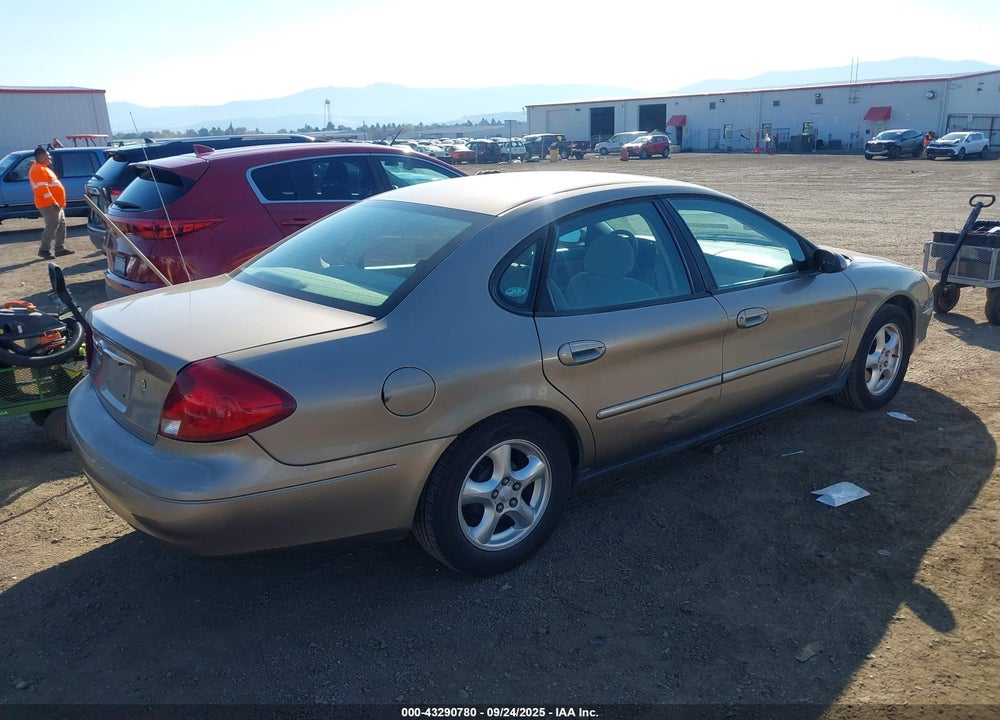 2002 FORD TAURUS SES VIN: 1FAFP55U32G159917