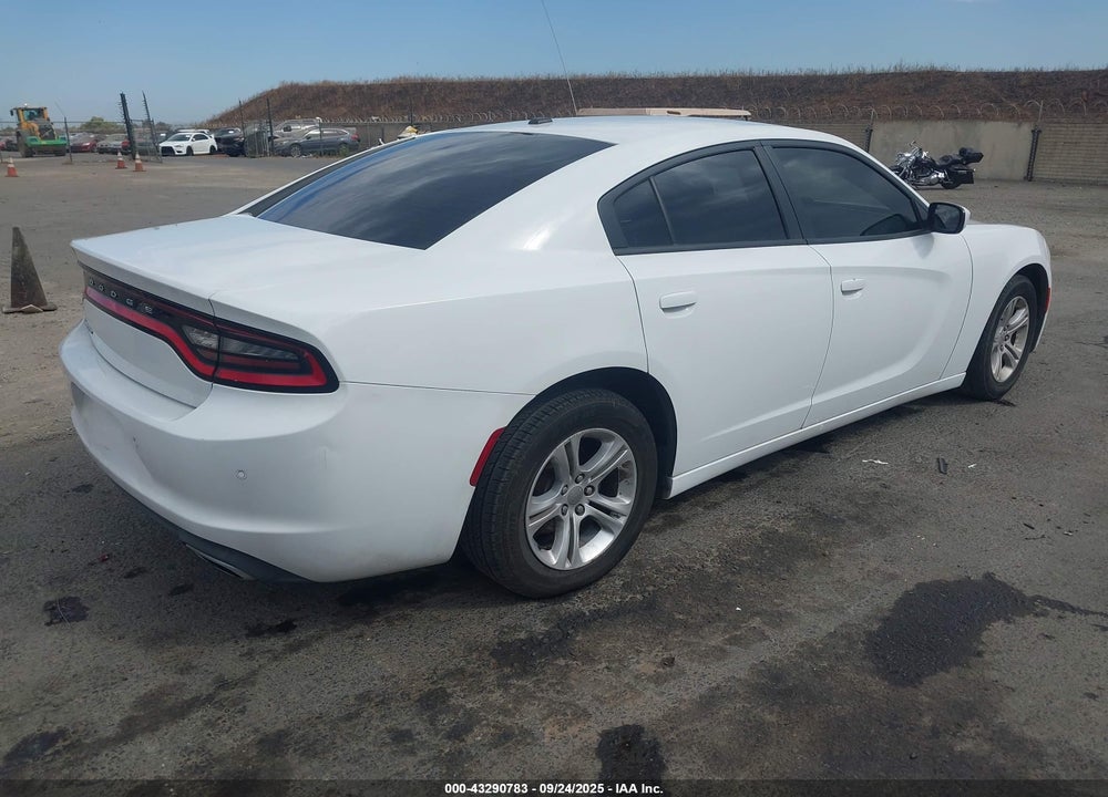 2015 DODGE CHARGER VIN: 2C3CDXBG8FH731420