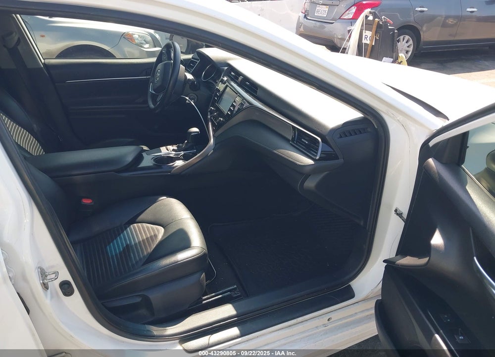 2020 TOYOTA CAMRY VIN: 4T1G11AK7LU323925