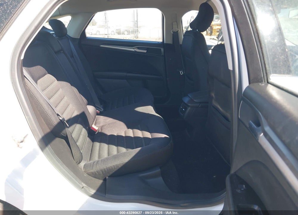 2015 FORD FUSION VIN: 3FA6P0HD2FR209283