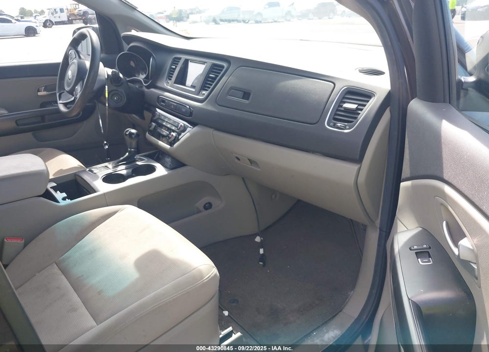 2015 KIA SEDONA LX VIN: KNDMB5C12F6066438