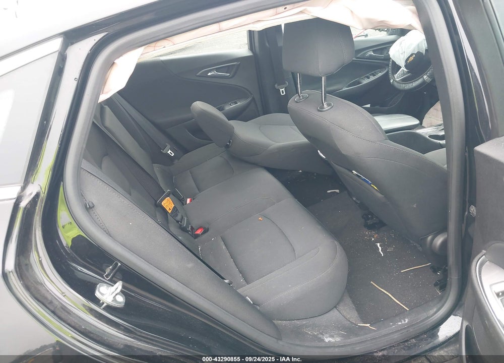 2018 CHEVROLET MALIBU LT VIN: 1G1ZD5ST3JF126697