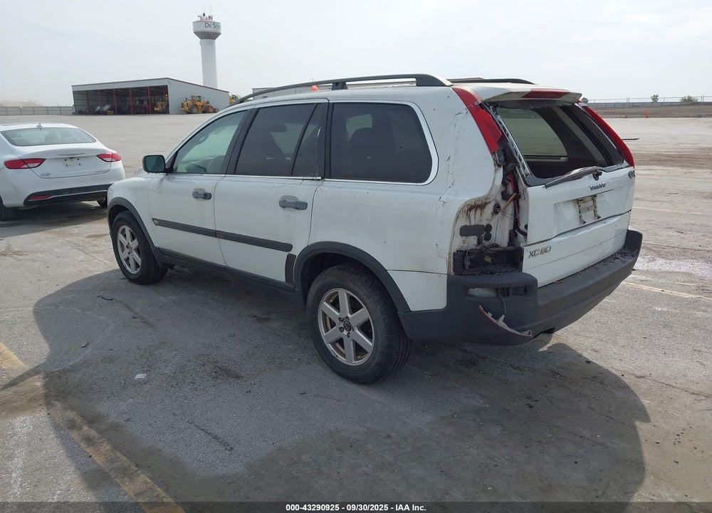 2005 VOLVO XC90 2.5T VIN: YV1CN592651139545