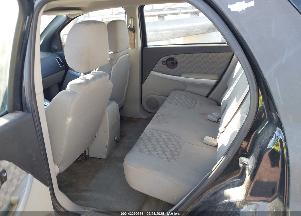 2008 CHEVROLET EQUINOX LS VIN: 2CNDL13F586306673