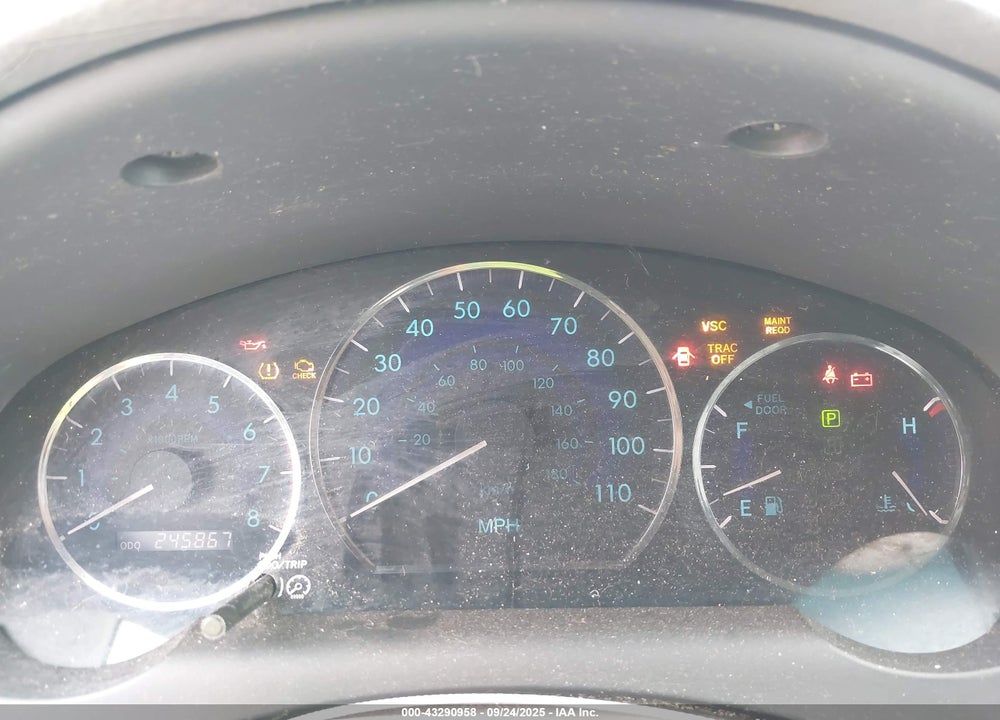 2010 TOYOTA SIENNA XLE VIN: 5TDYK4CC1AS300736