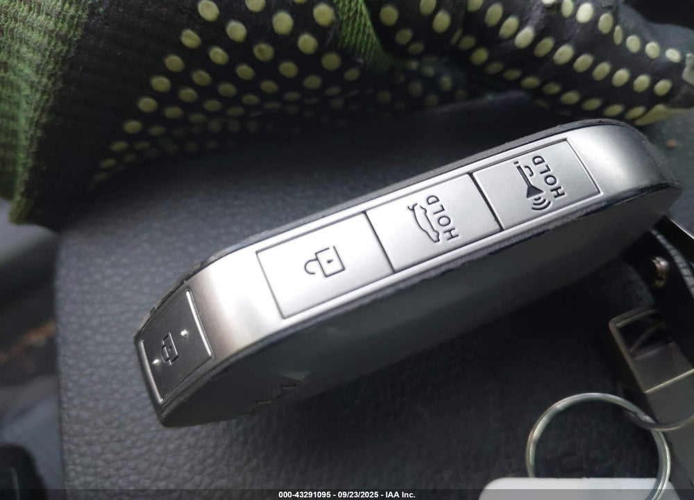 2025 KIA K5 VIN: KNAG64J72S5283830
