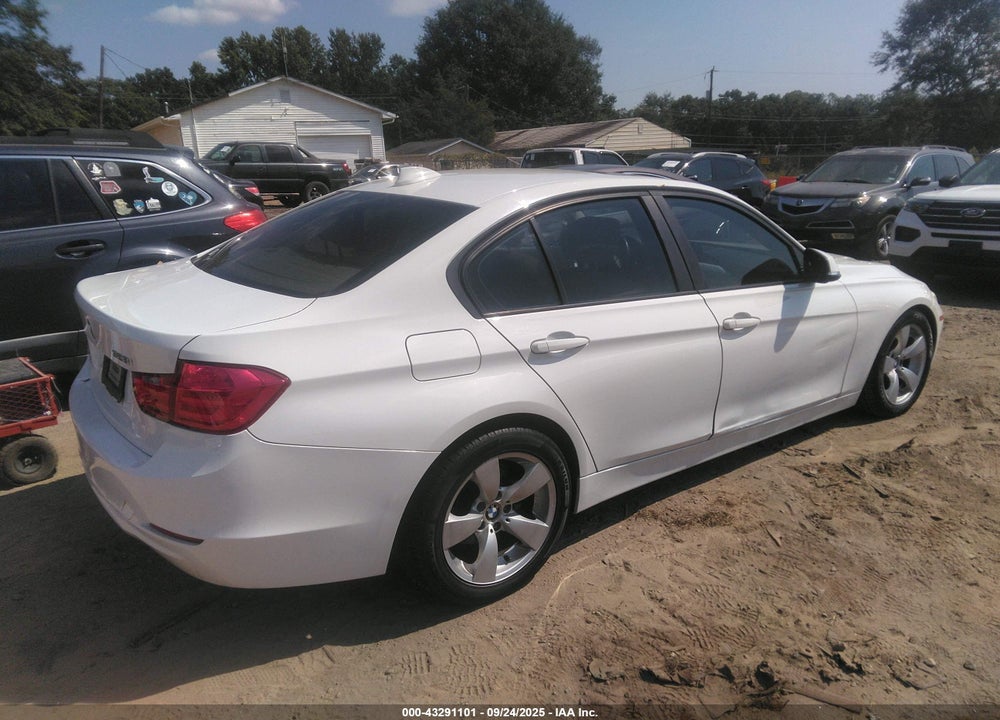 2012 BMW 3 SERIES VIN: WBA3A5G57CNP16293