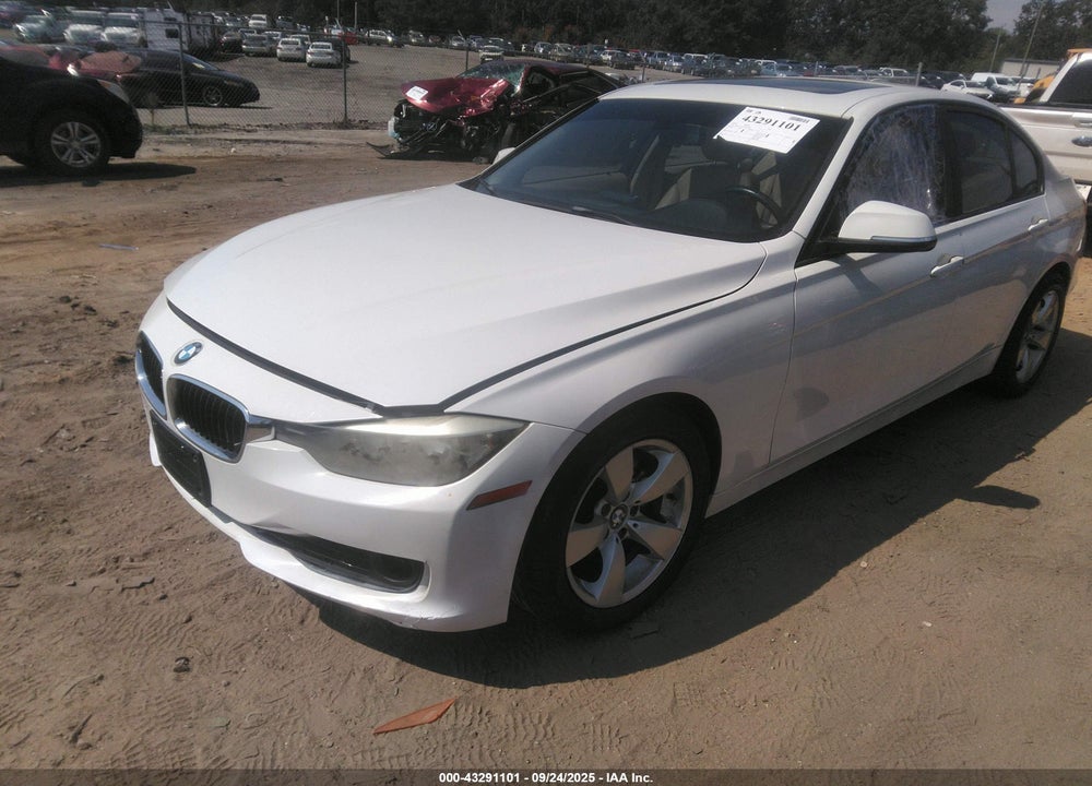 2012 BMW 3 SERIES VIN: WBA3A5G57CNP16293