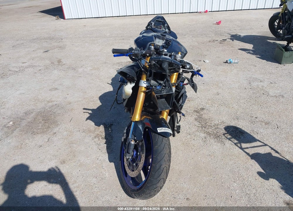 2009 YAMAHA YZFR6 C VIN: JYARJ16Y79A002774