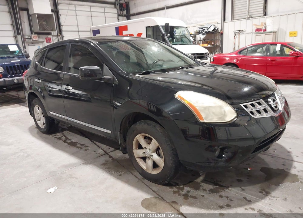 2013 NISSAN ROGUE S VIN: JN8AS5MT3DW520846