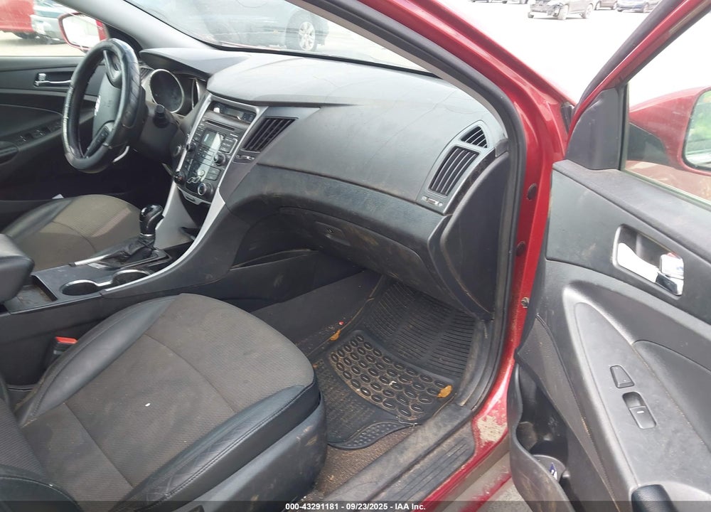 2011 HYUNDAI SONATA VIN: 5NPEC4AC7BH172626