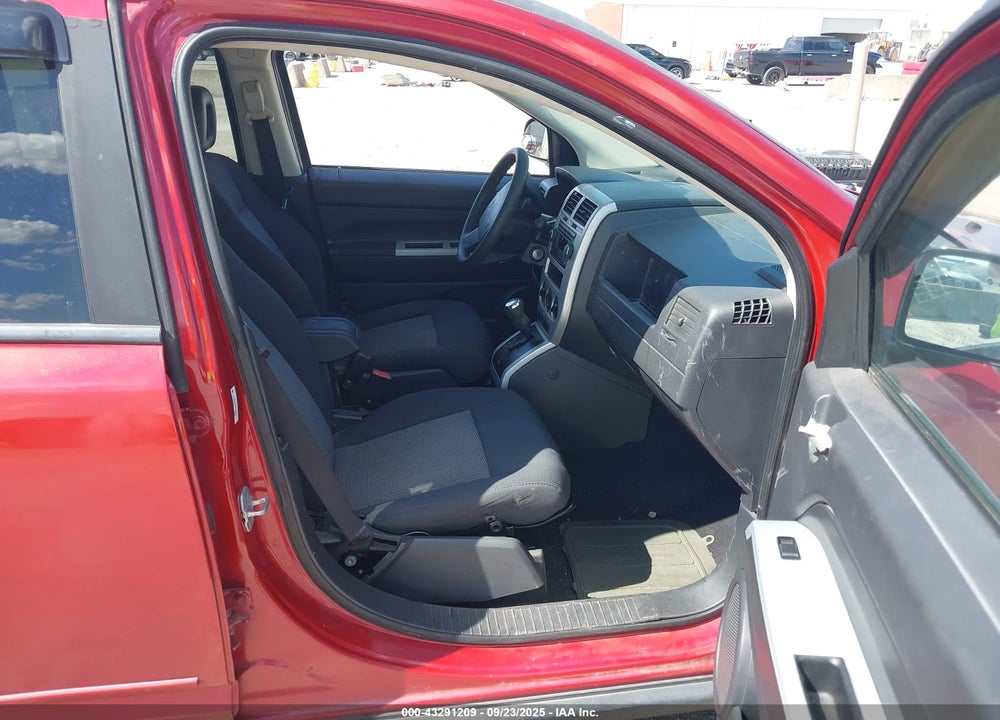2008 JEEP COMPASS SPORT VIN: 1J8FF47W48D584622