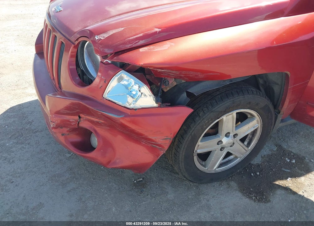 2008 JEEP COMPASS SPORT VIN: 1J8FF47W48D584622