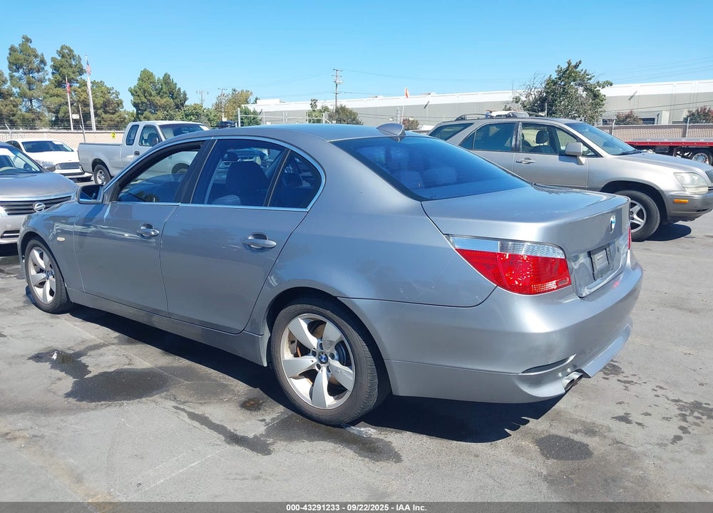 2005 BMW 525I VIN: WBANA53515B857296