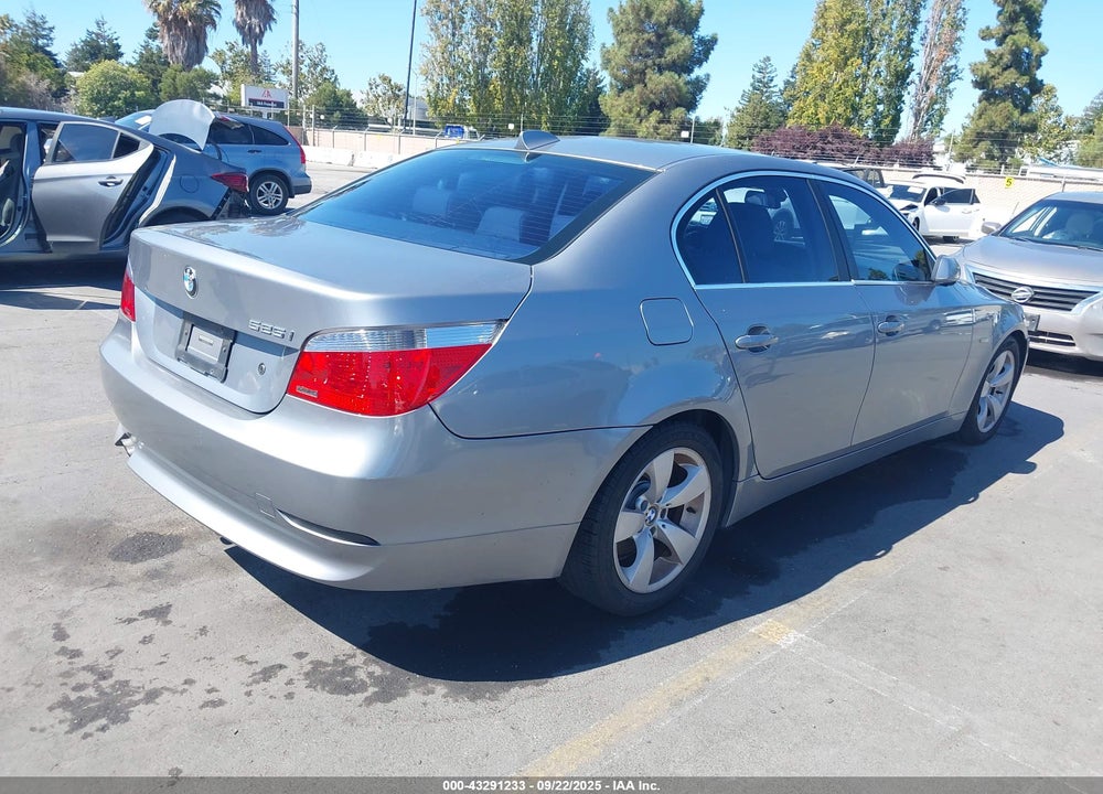 2005 BMW 525I VIN: WBANA53515B857296