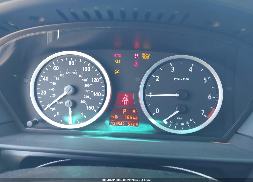 2005 BMW 525I VIN: WBANA53515B857296