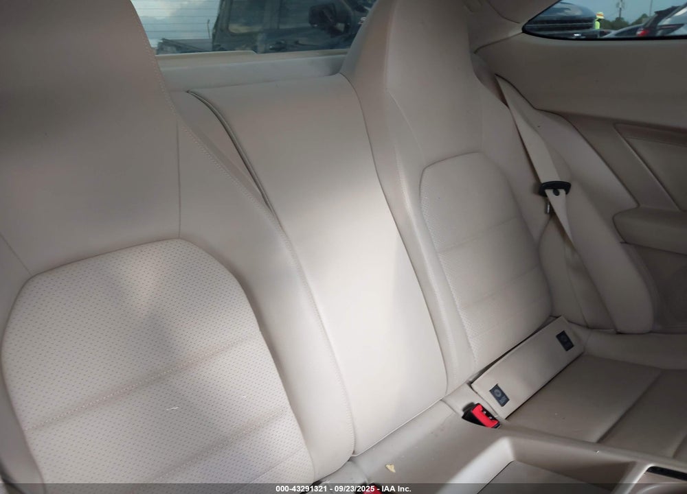 2015 MERCEDES-BENZ C 350 SPORT VIN: WDDGJ5HB5FG368114