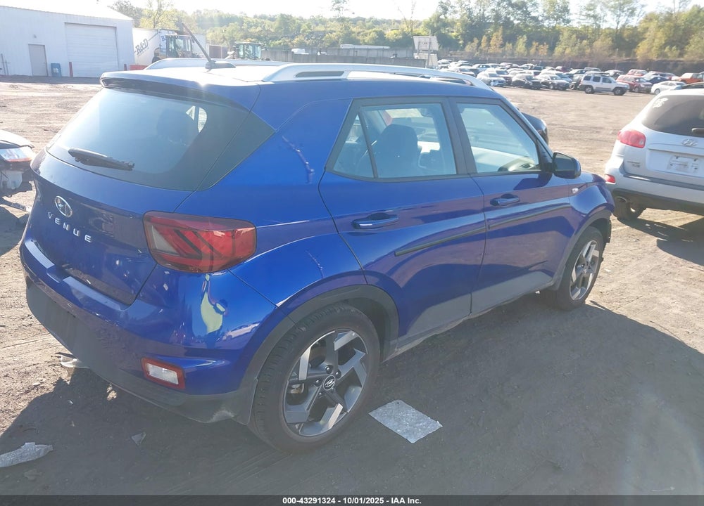 2024 HYUNDAI VENUE VIN: KMHRC8A3XRU325018