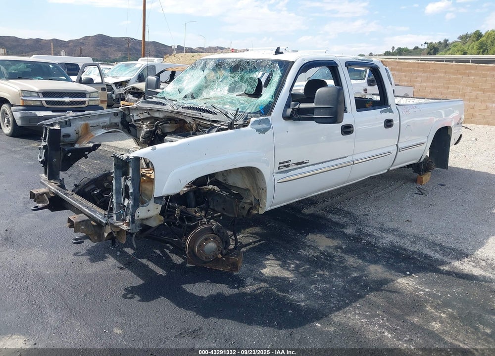 2006 GMC SIERRA 2500HD SLE2 VIN: 1GTHK23D56F235023