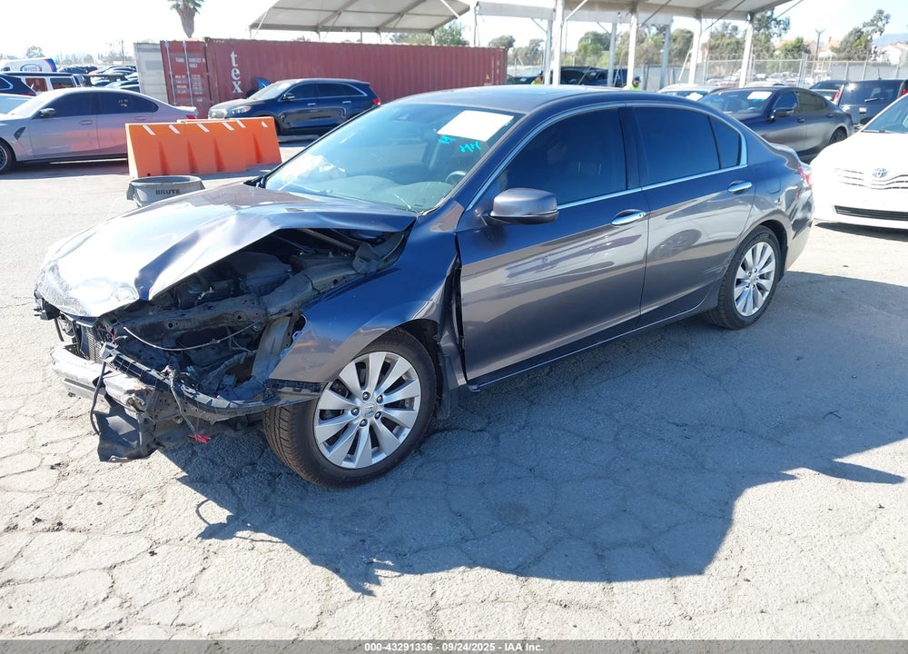 2015 HONDA ACCORD VIN: 1HGCR3F8XFA004420