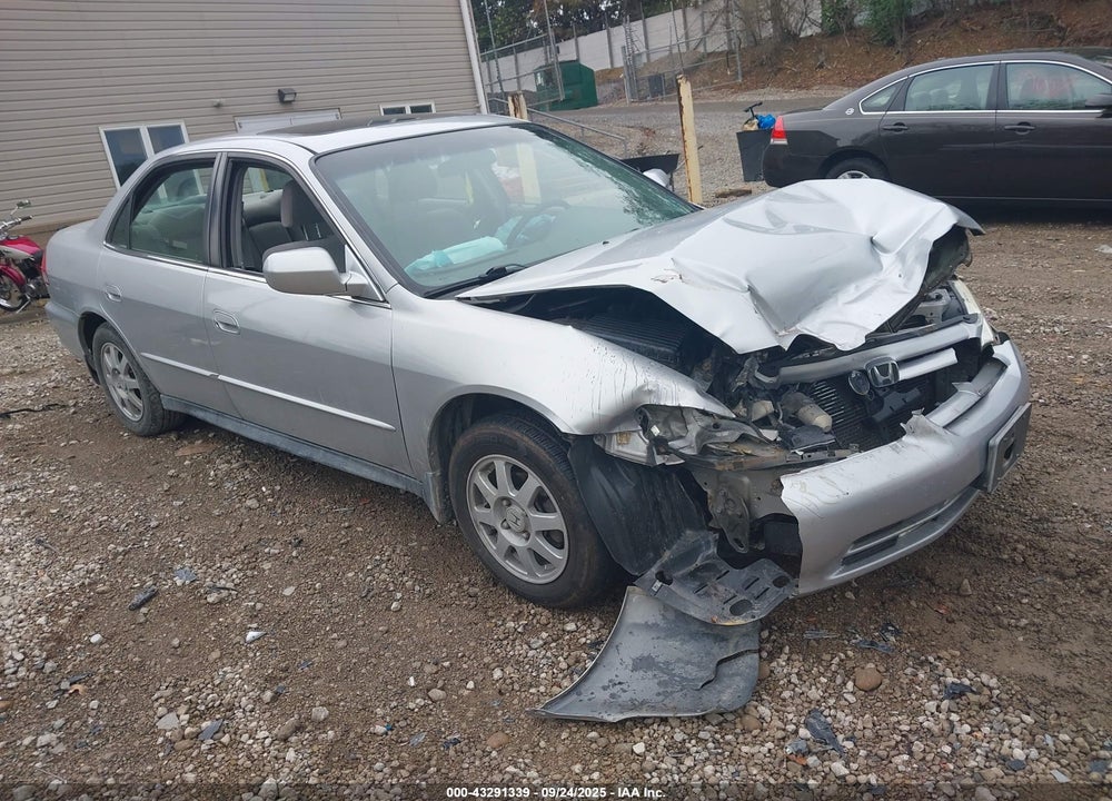 2002 HONDA ACCORD 2.3 EX/2.3 SE VIN: 1HGCG66822A160307