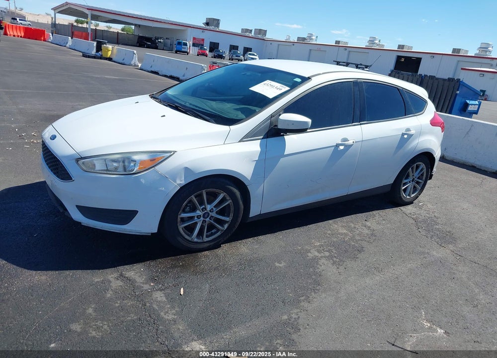 2018 FORD FOCUS SE VIN: 1FADP3K28JL315888