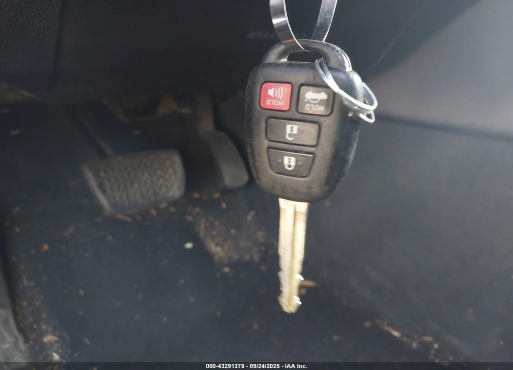 2016 TOYOTA CAMRY SE VIN: 4T1BF1FK7GU568248
